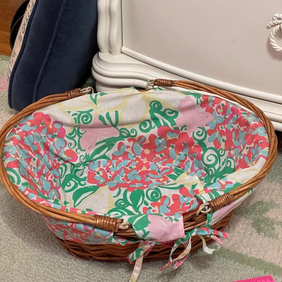 NWT! RARE! Lilly Pulitzer Easter Basket Pink - Picture 2 of 11